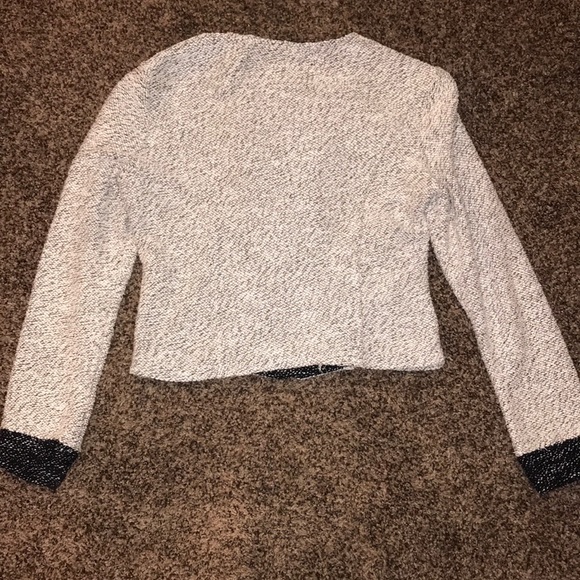 Grey jacket - Picture 2 of 3